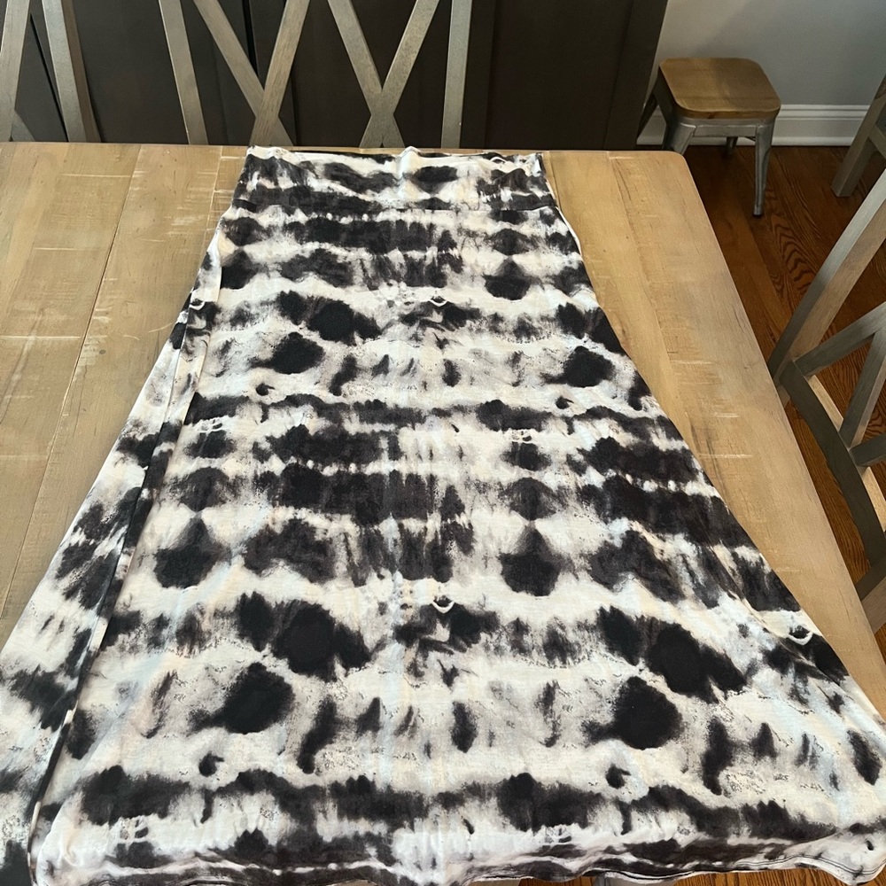 Mossimo Supply Co. Black and White Tie-Dye Maxi Skirt